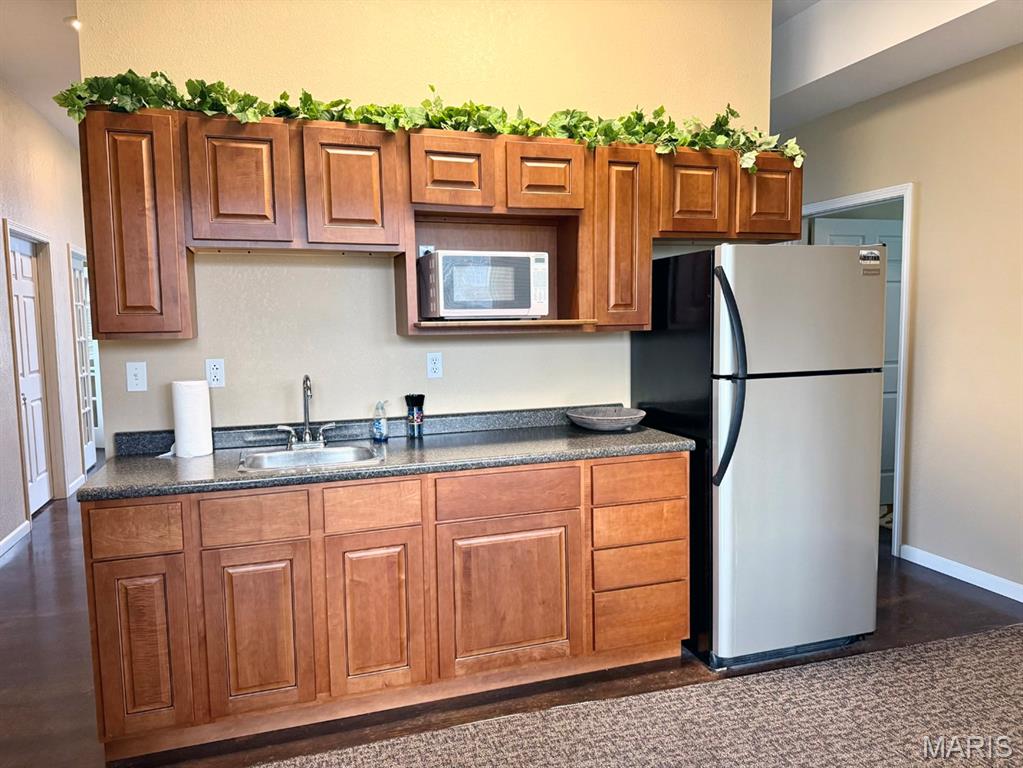 715 Speciality Drive Property Photo 6
