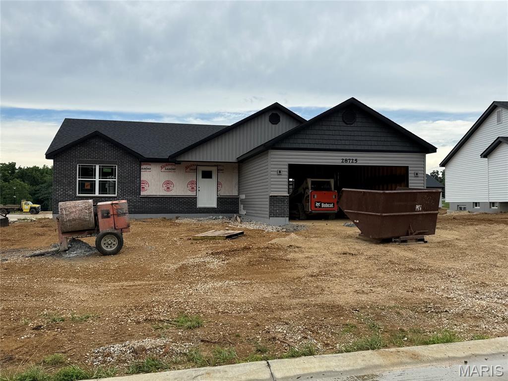 28725 Woodland Heights Drive Property Photo 2