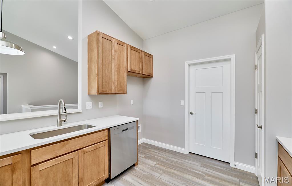 28725 Woodland Heights Drive Property Photo 18
