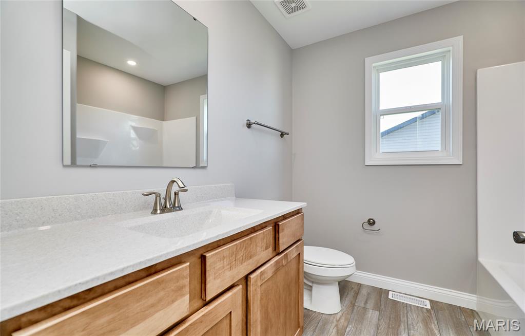 28725 Woodland Heights Drive Property Photo 51