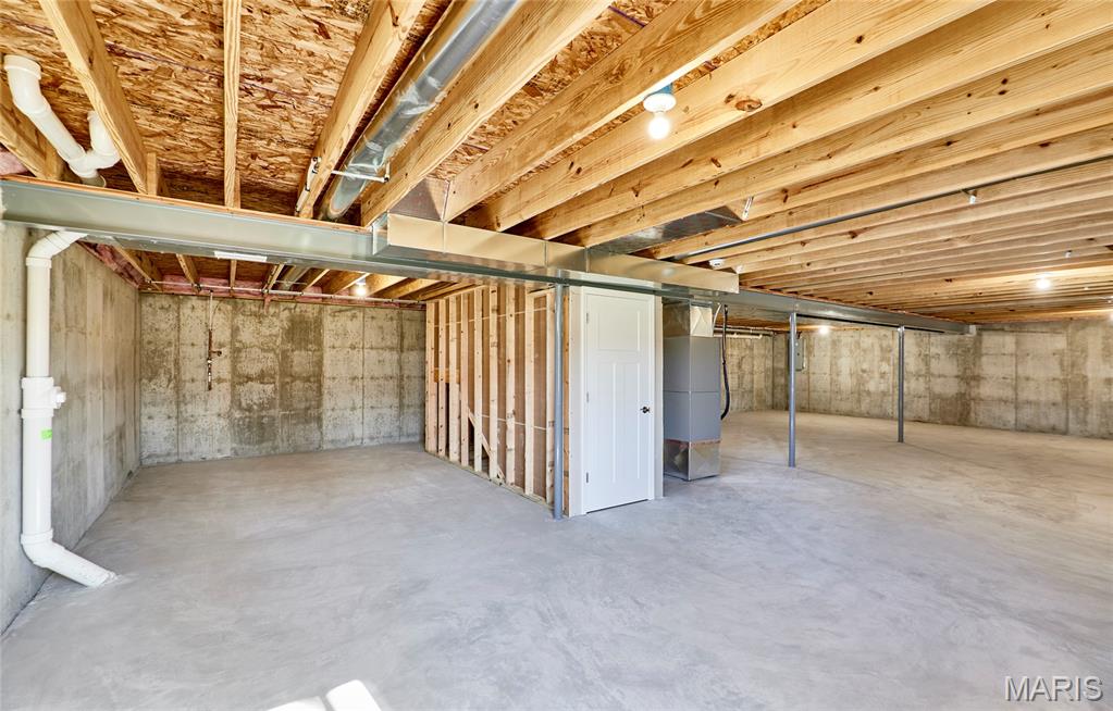 28725 Woodland Heights Drive Property Photo 56