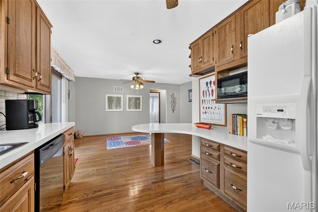 545 Lemonwood Drive Property Photo 16