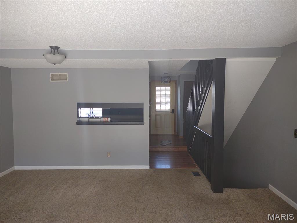 28 Cedar Grove Court B Property Photo 1