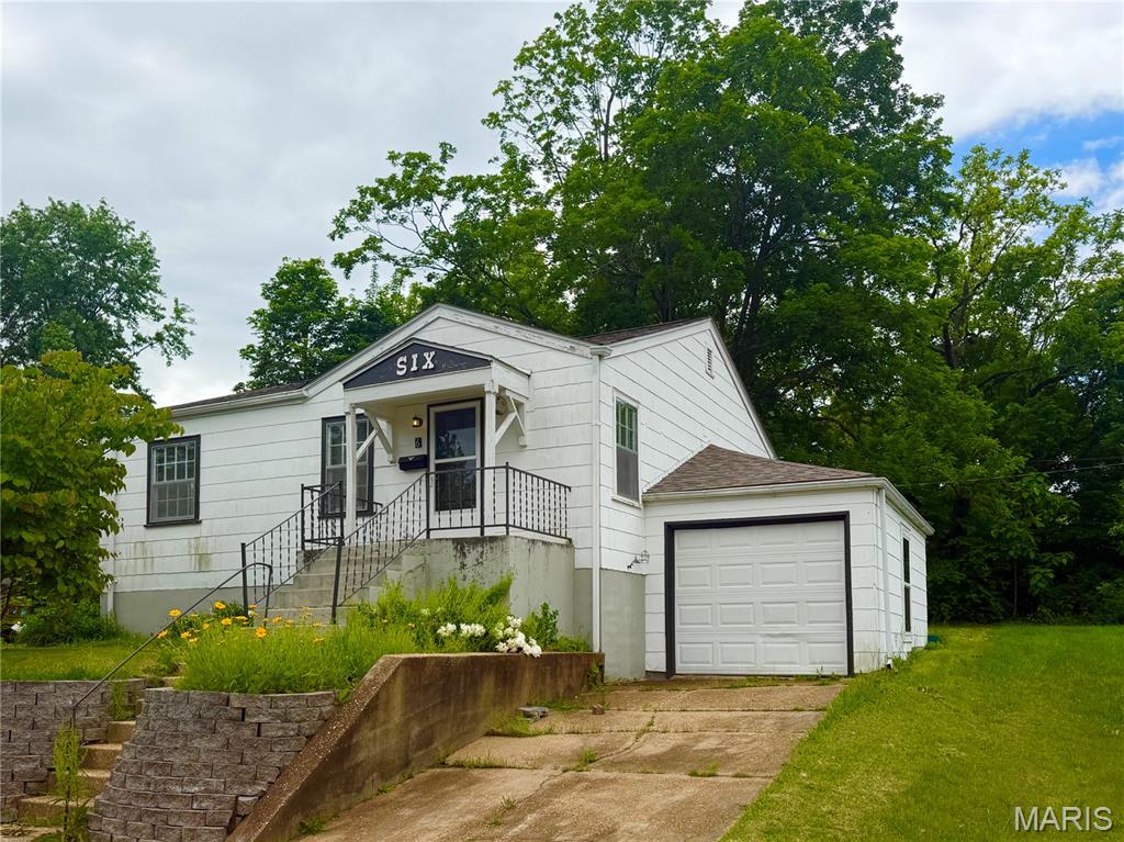 6 Cronin Court Property Photo 2