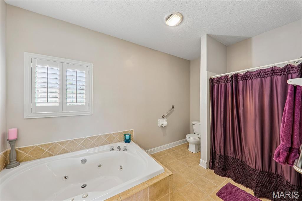 2750 Governors Drive Property Photo 34
