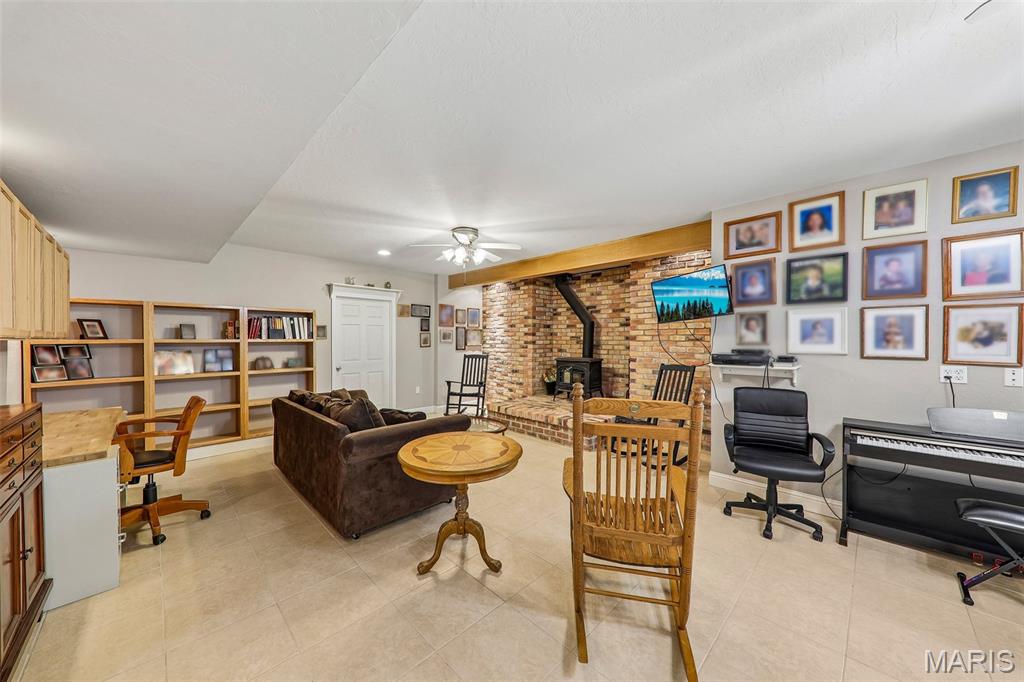 2750 Governors Drive Property Photo 37