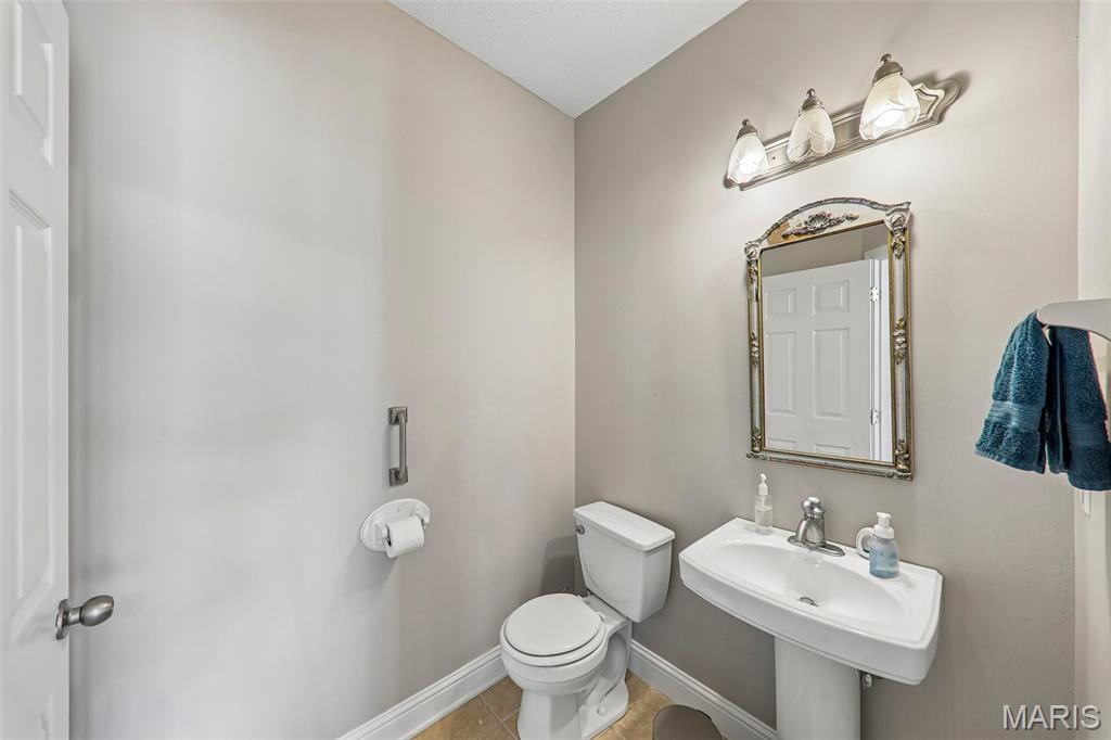 2750 Governors Drive Property Photo 44