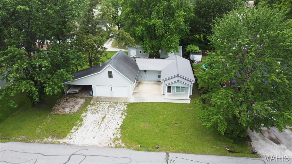 311 S Wentz Street Property Photo 1