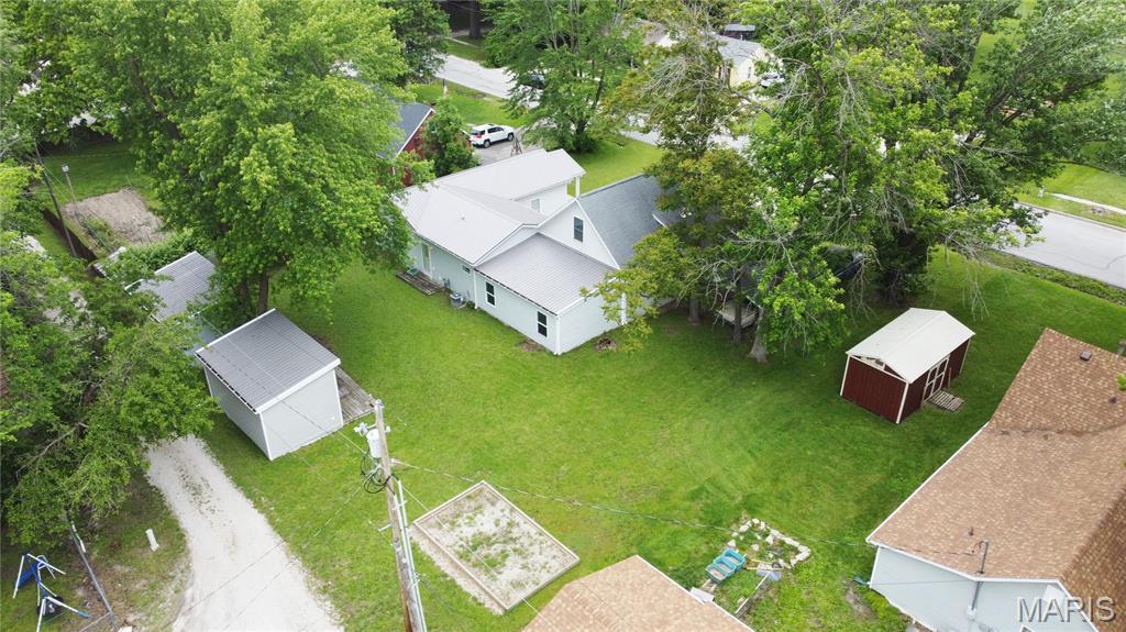 311 S Wentz Street Property Photo 5