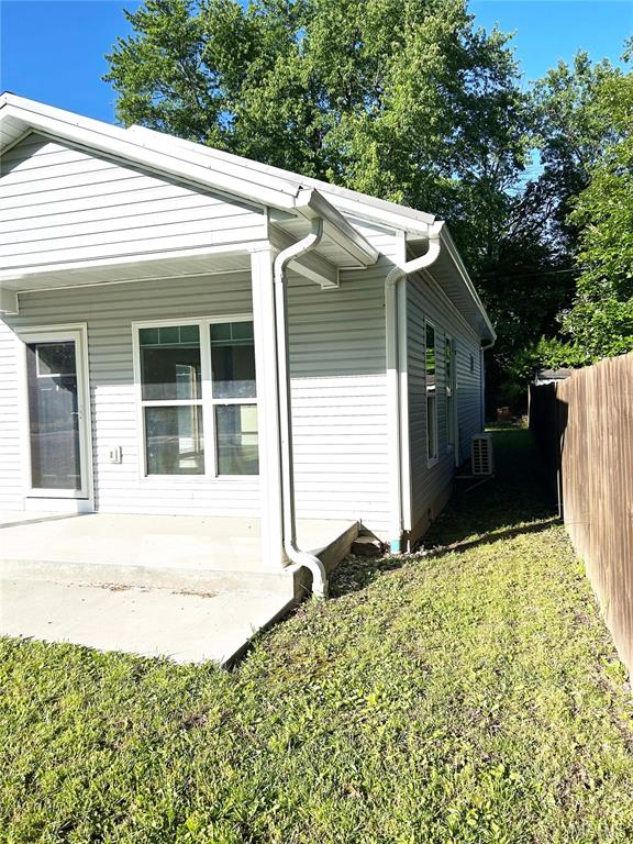 311 S Wentz Street Property Photo 8