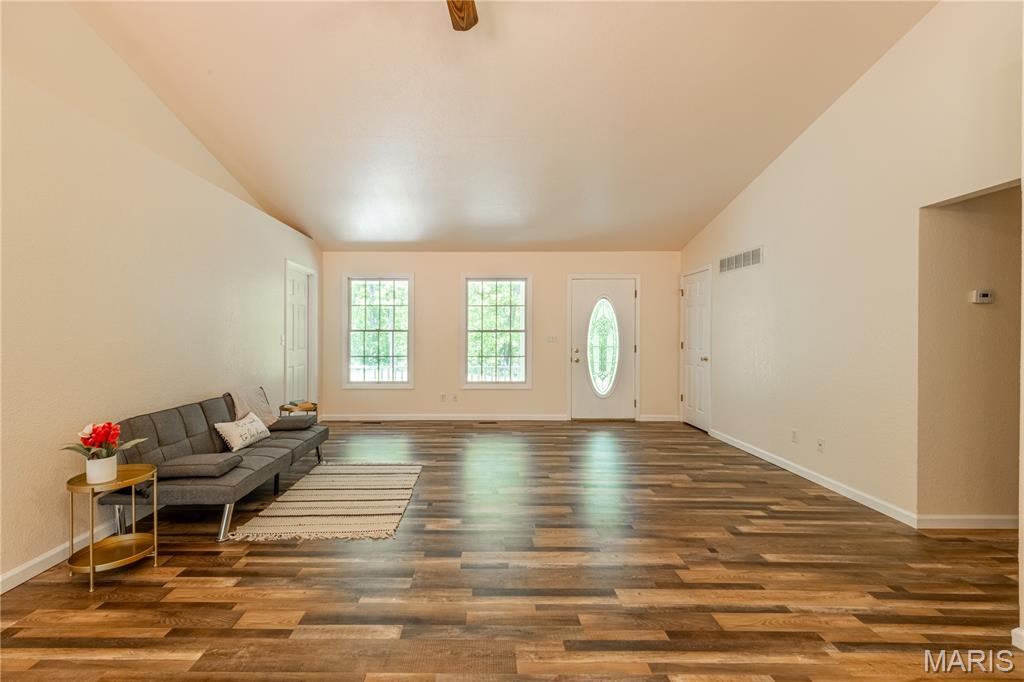 9716 State Highway A Property Photo 6