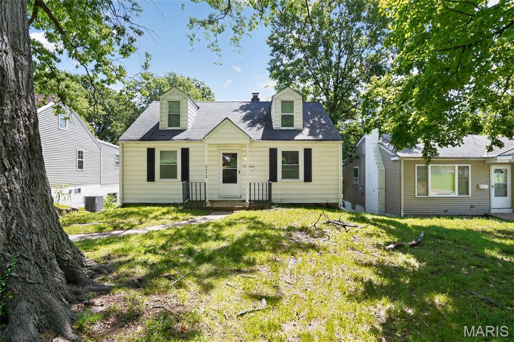6652 Thurston Avenue Property Photo 1