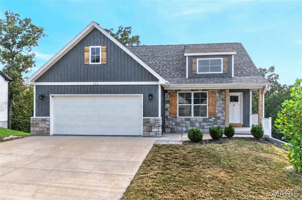 123 Alice Drive