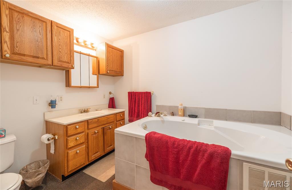 21575 State Highway B Property Photo 37