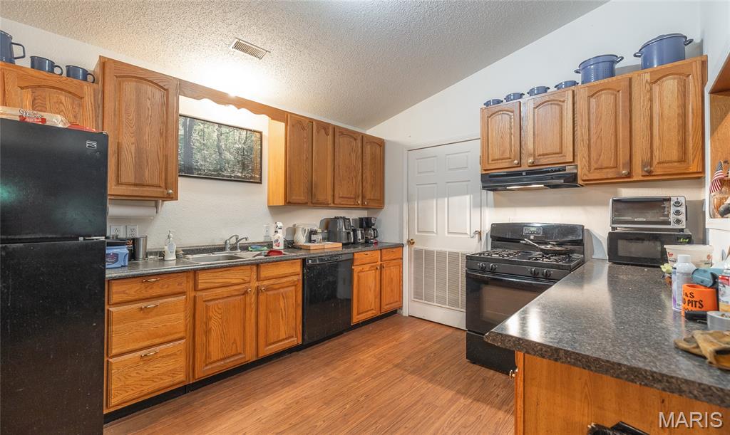 21575 State Highway B Property Photo 40