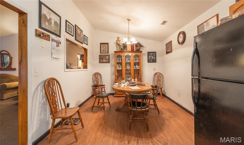 21575 State Highway B Property Photo 41