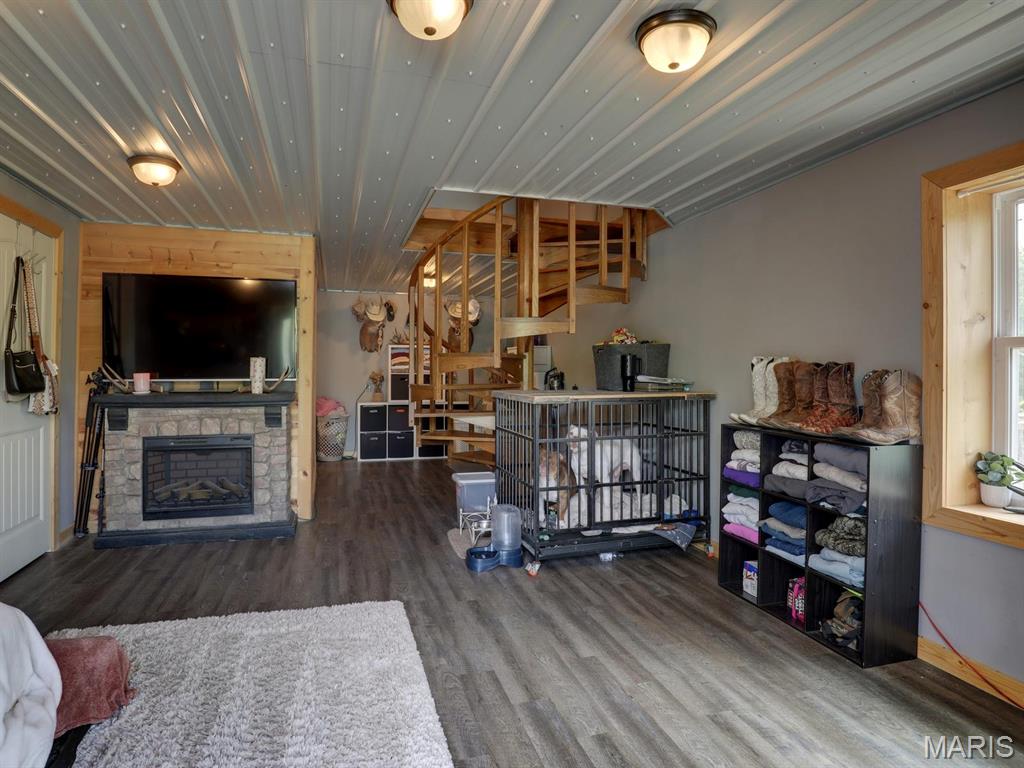 12746 Thornberry Road Property Photo 13