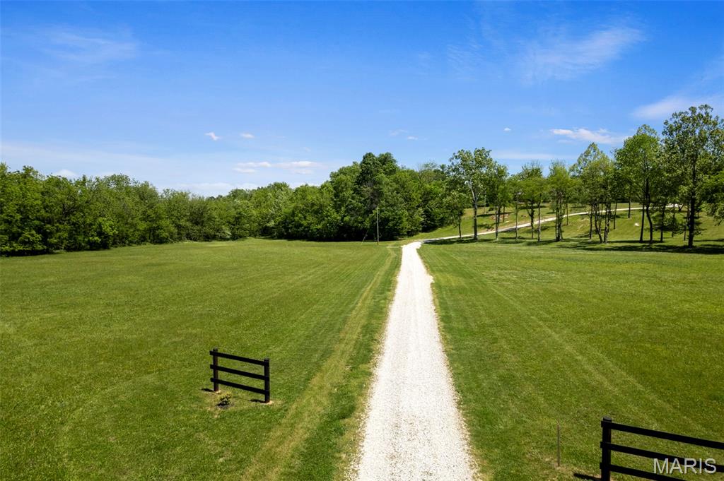 1596 County Road 603 Property Photo 4