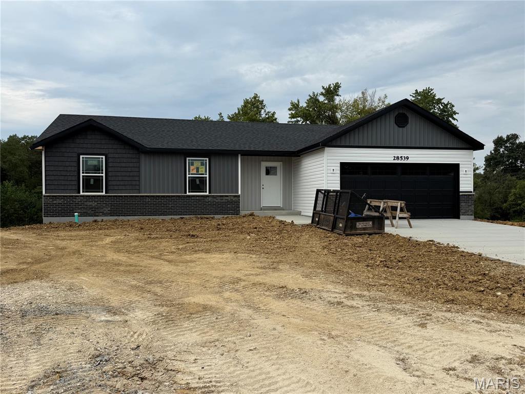 28539 Shallow Water Road Property Photo 1
