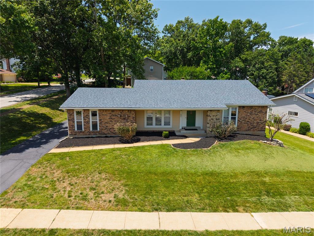 607 Garden Leaf Court Property Photo 1