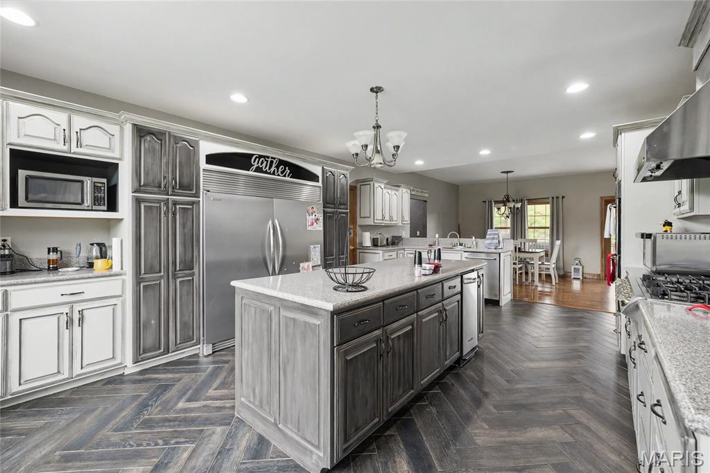 446 Cedar Breeze Drive Property Photo 18