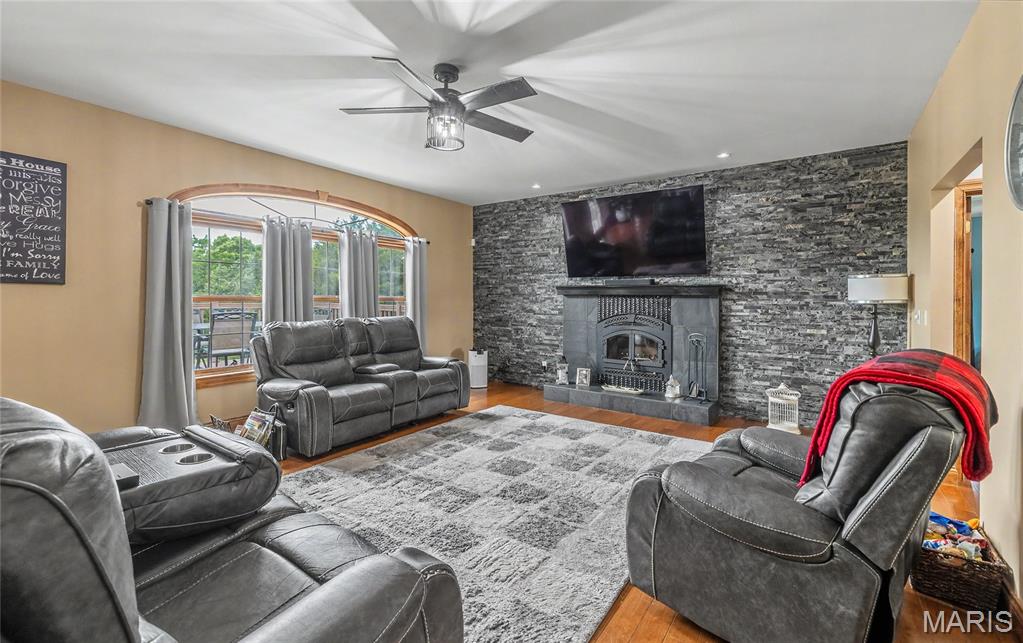 446 Cedar Breeze Drive Property Photo 23
