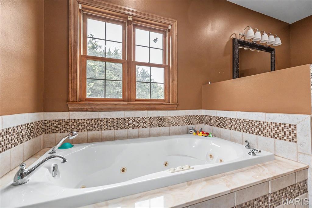 446 Cedar Breeze Drive Property Photo 29