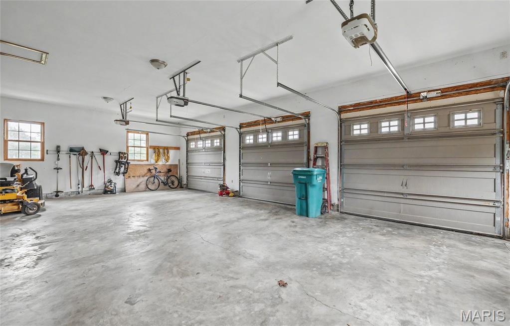 446 Cedar Breeze Drive Property Photo 37