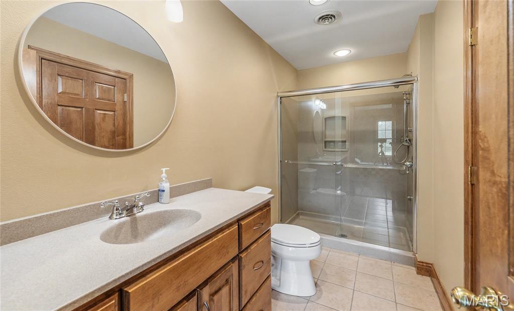 446 Cedar Breeze Drive Property Photo 43