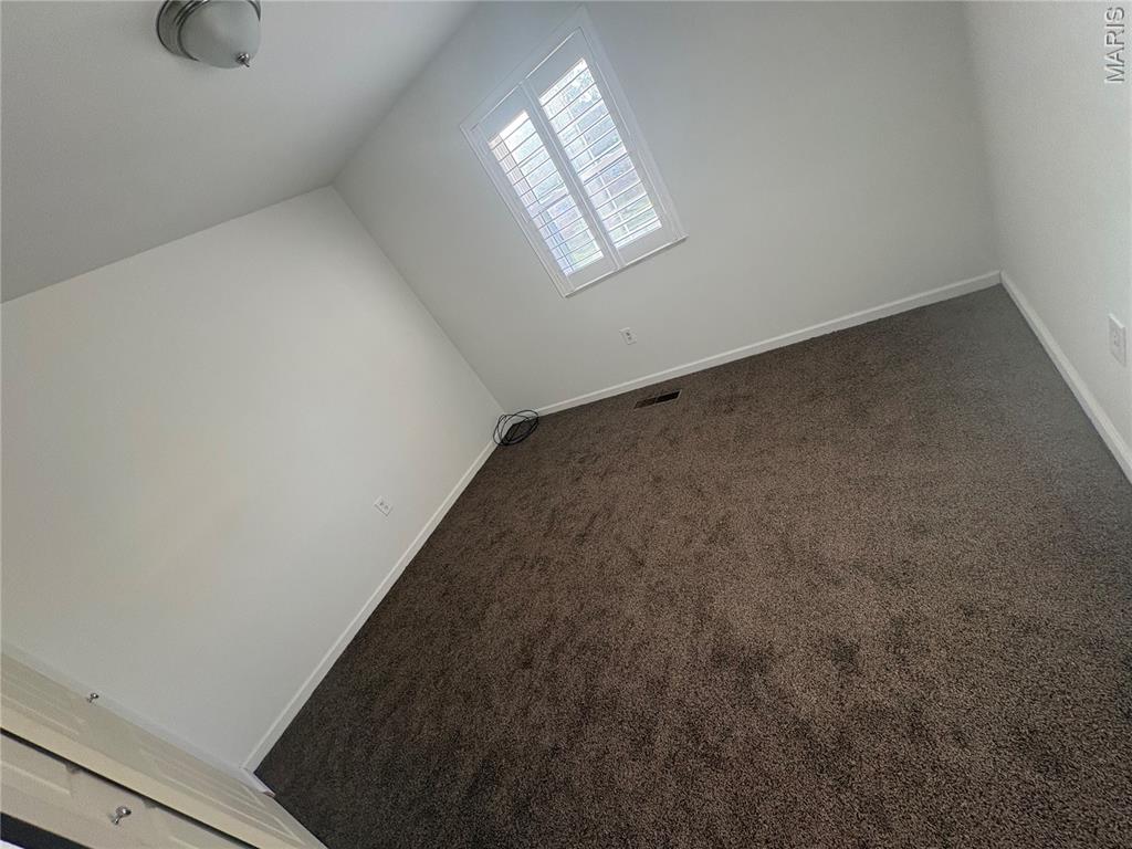 104 Pyramid Drive Property Photo 2