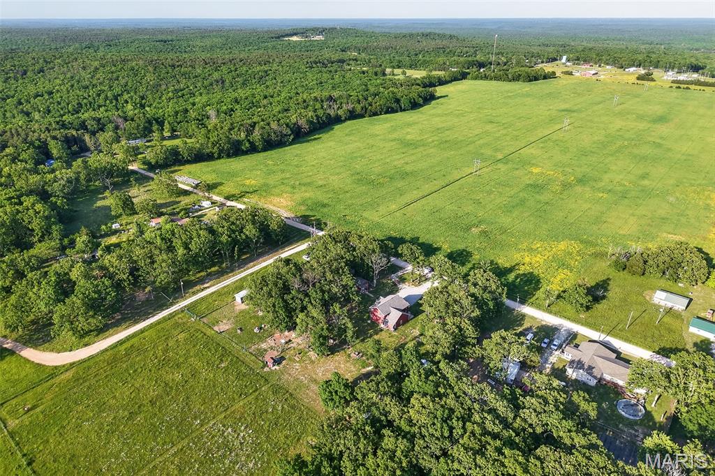 12807 School Drive Property Photo 8