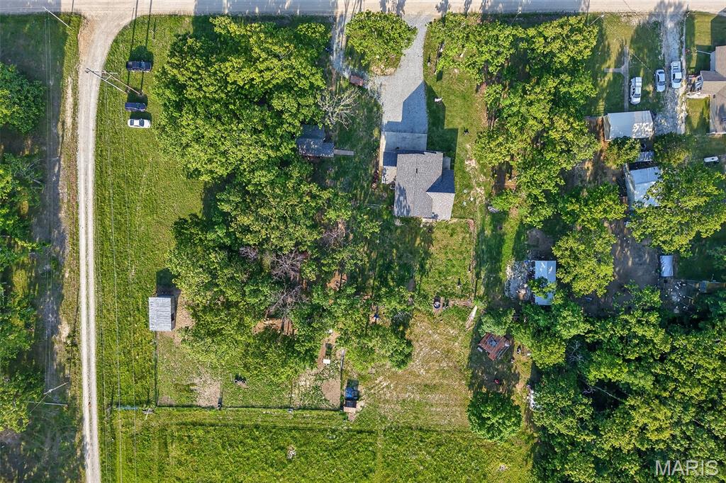 12807 School Drive Property Photo 12
