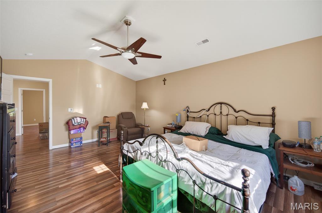 12807 School Drive Property Photo 34