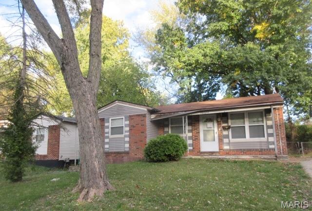 10324 Royal Drive Property Photo 1