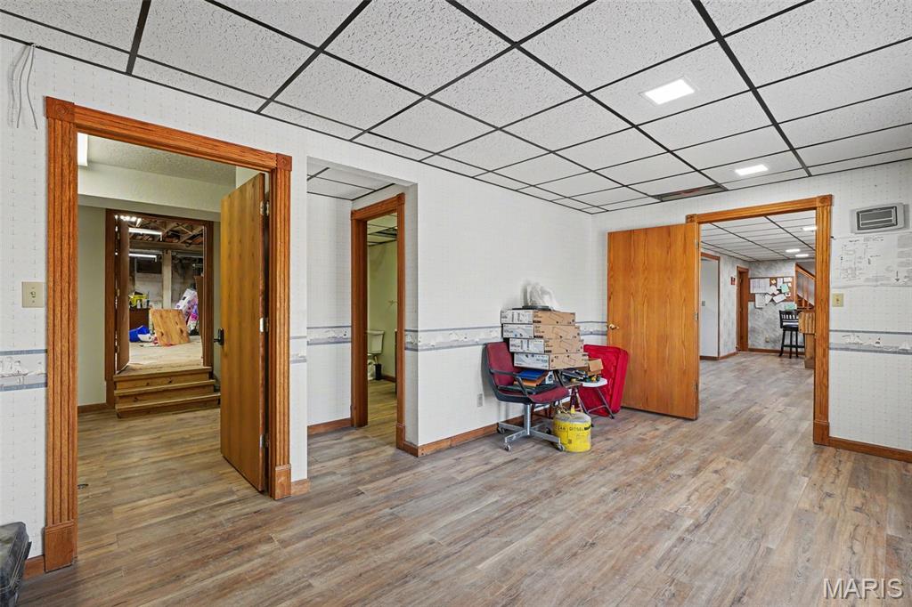 17721 N Service Road Property Photo 17