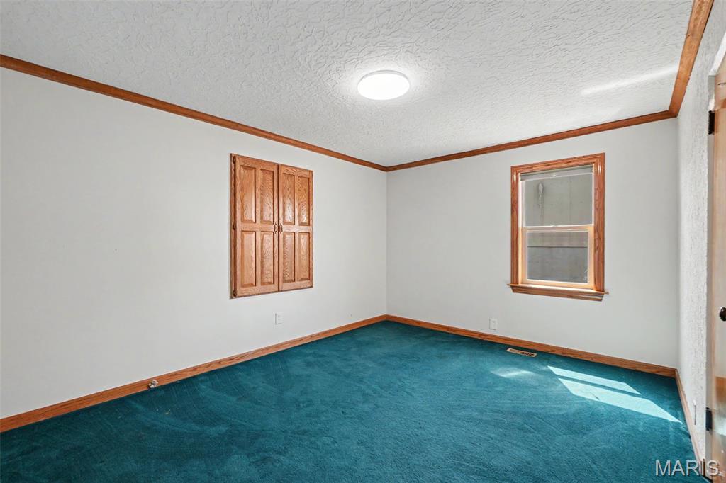 17721 N Service Road Property Photo 29