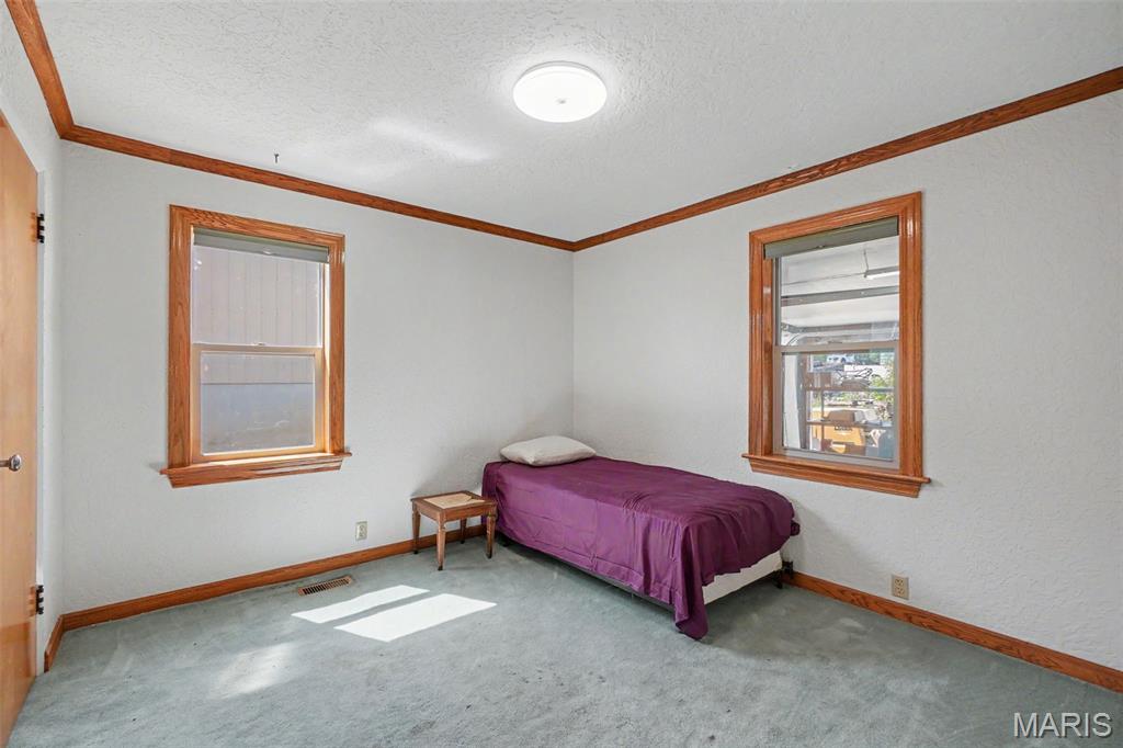 17721 N Service Road Property Photo 37