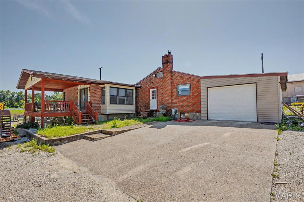 17721 N Service Road Property Photo 43