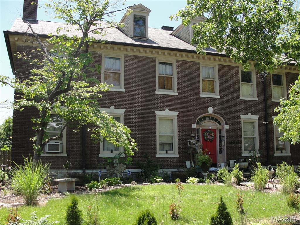 34 Waterman Place