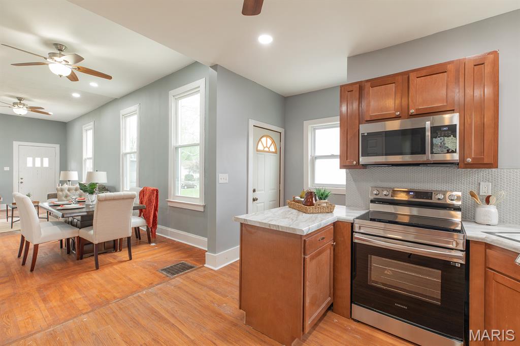 523 Hillsboro Avenue Property Photo 2
