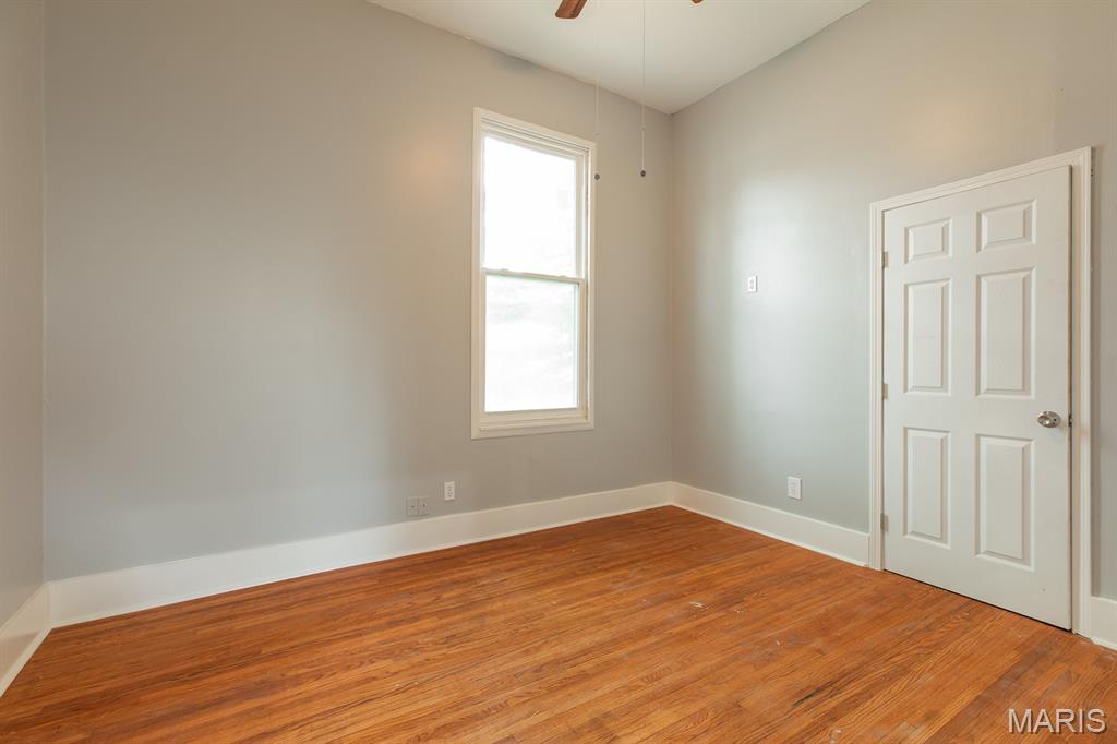 523 Hillsboro Avenue Property Photo 26