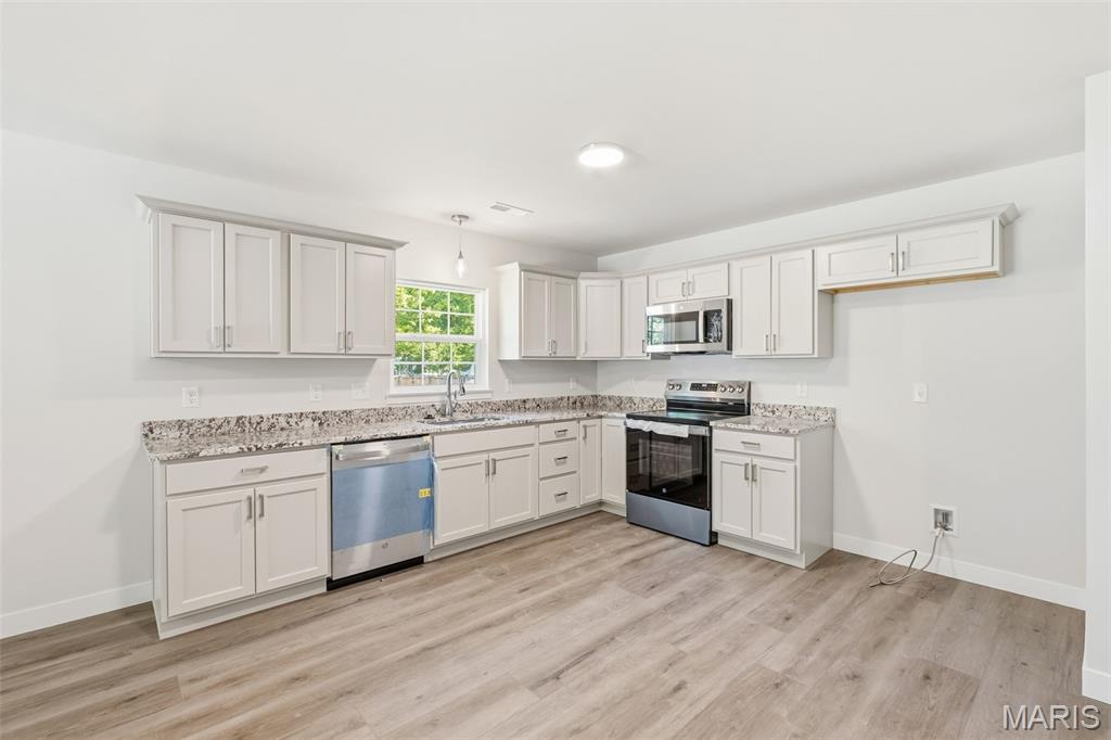 256 Walnut Street Property Photo 10