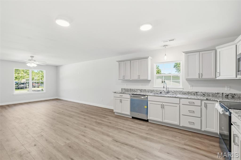 256 Walnut Street Property Photo 11