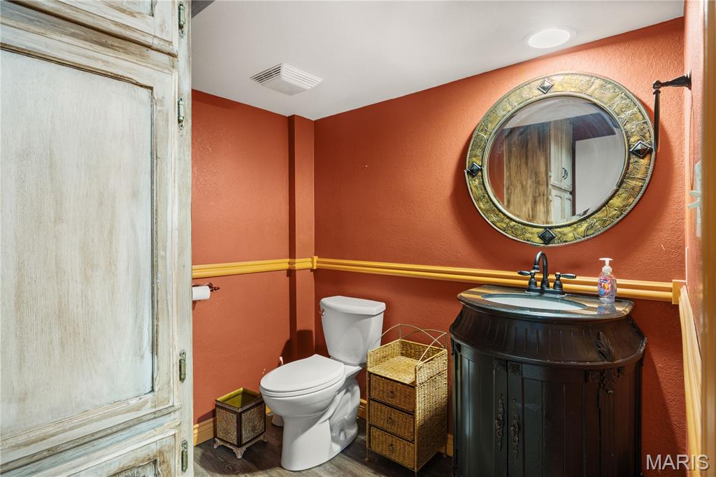 180 Borders Drive Property Photo 43