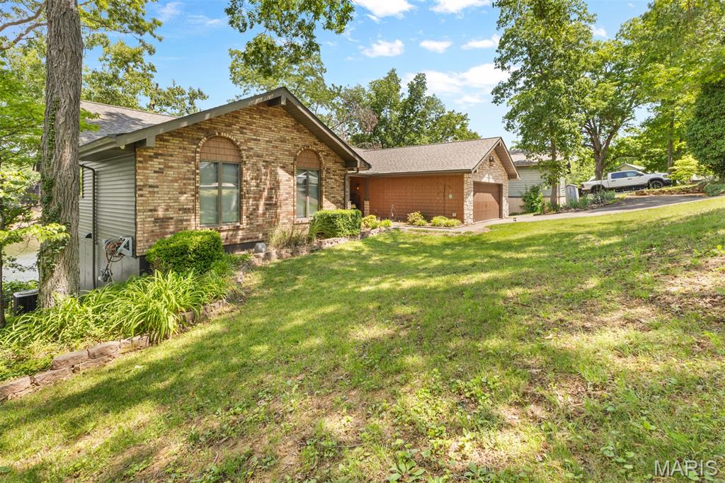 1226 S Deer Trail Property Photo 6