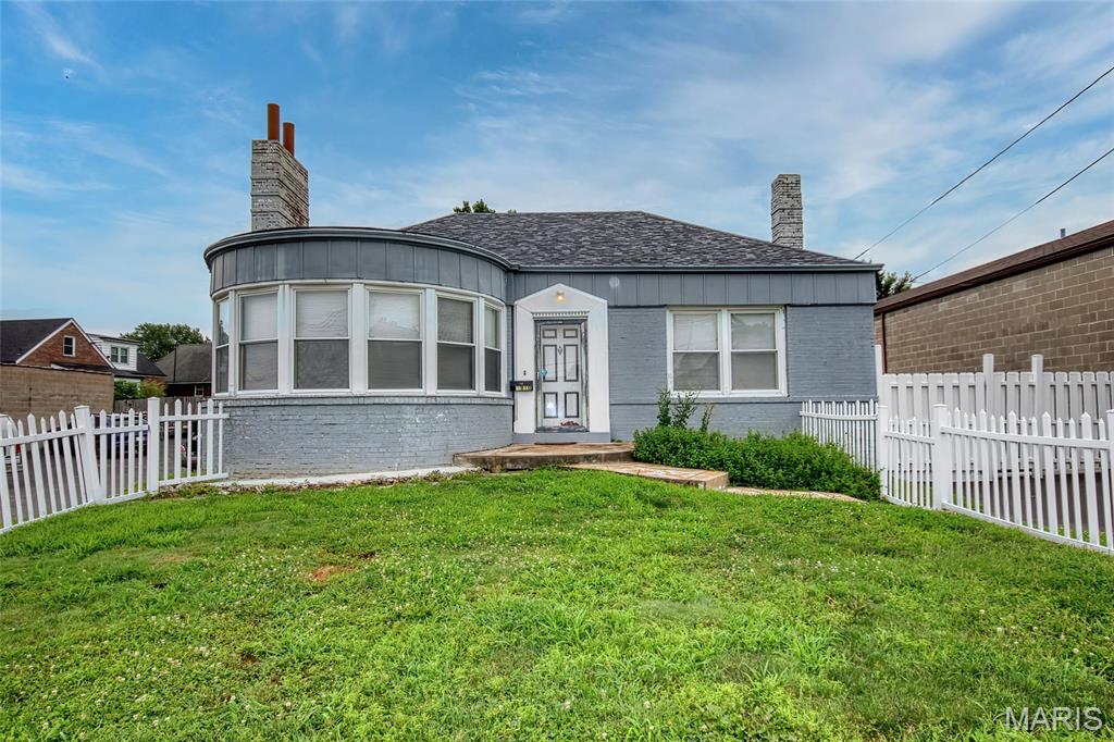 8910 Gravois Road Property Photo 1