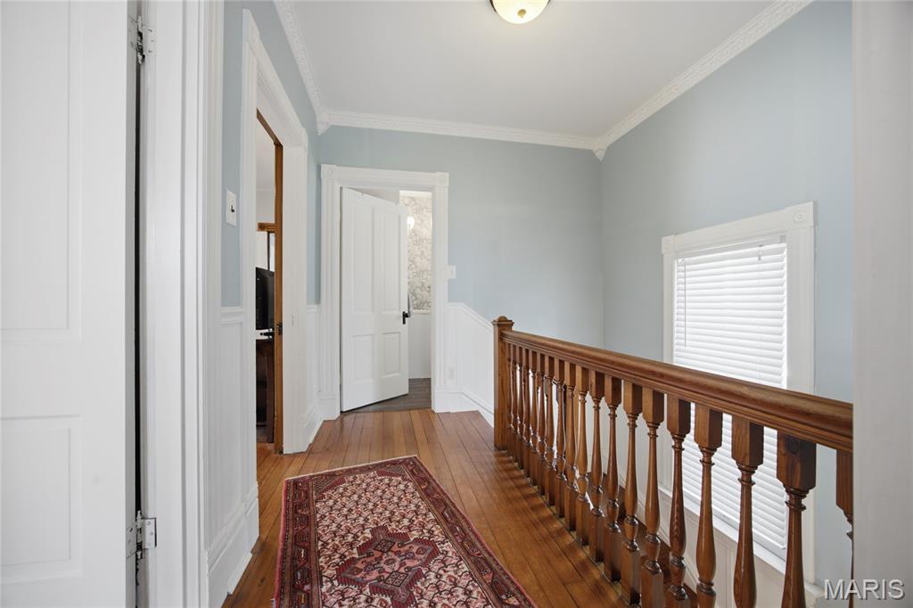717 Clark Street Property Photo 15