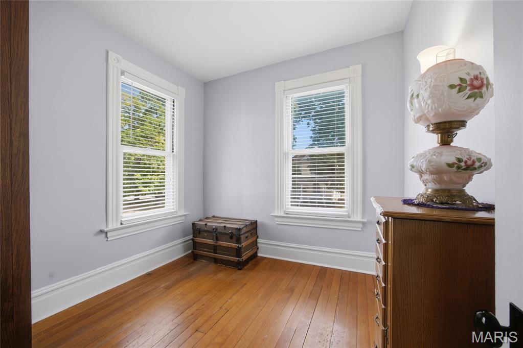 717 Clark Street Property Photo 22
