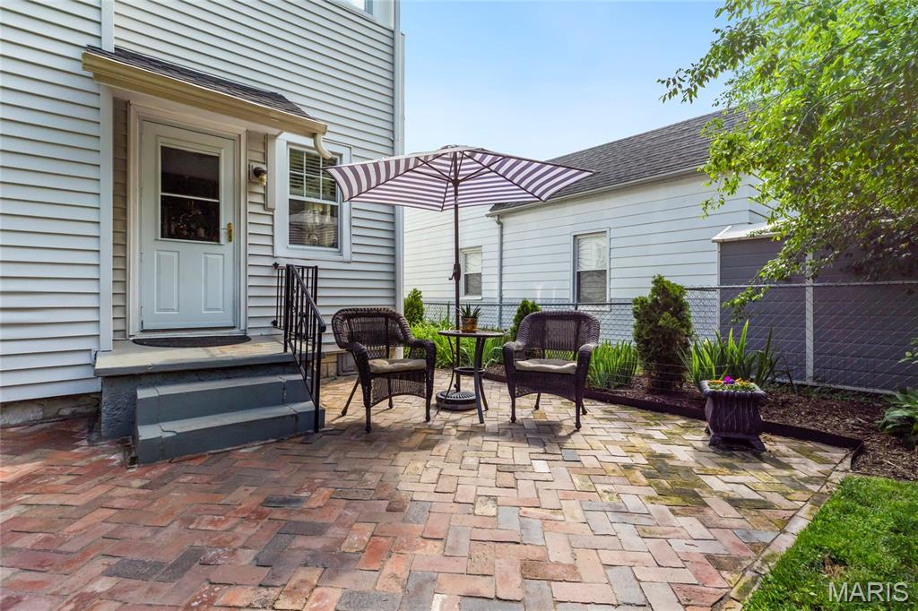 717 Clark Street Property Photo 24