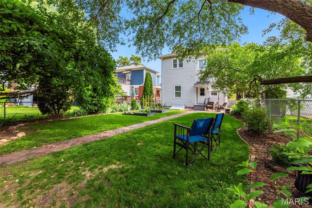 717 Clark Street Property Photo 26
